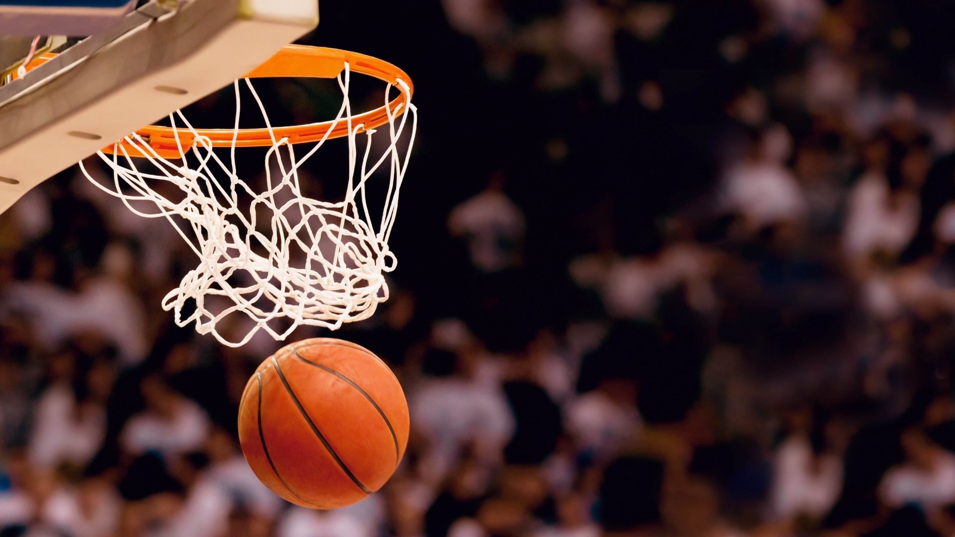 乐鱼app下载页-那不勒斯篮板制胜备战NBA总决赛，摩纳哥造点被批，武汉三镇调整名单迎意大利杯
